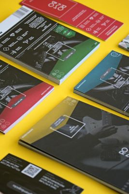 Types of brochure printing and how to choose the right one.